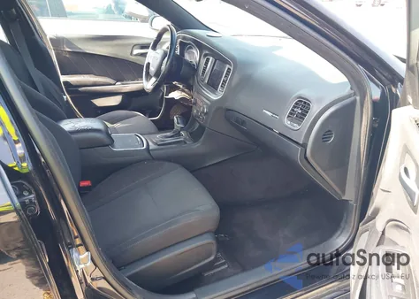 2017 Dodge Charger Sxt z USA, uszkodzony, nr VIN 2C3CDXHG5HH602058